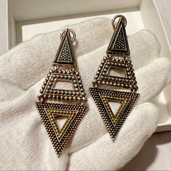 Neiman Marcus Signature Caviar Two-Tone Multi-Texture Pyramid Dangle Earrings - Picture 6 of 10